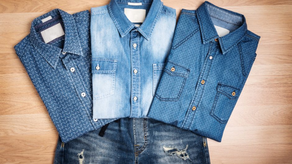 Riscuri în purtarea zilnică a hainelor foarte rigide din denim gros