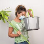 Trucuri pentru împrospătarea aerului din casă fără chimicale