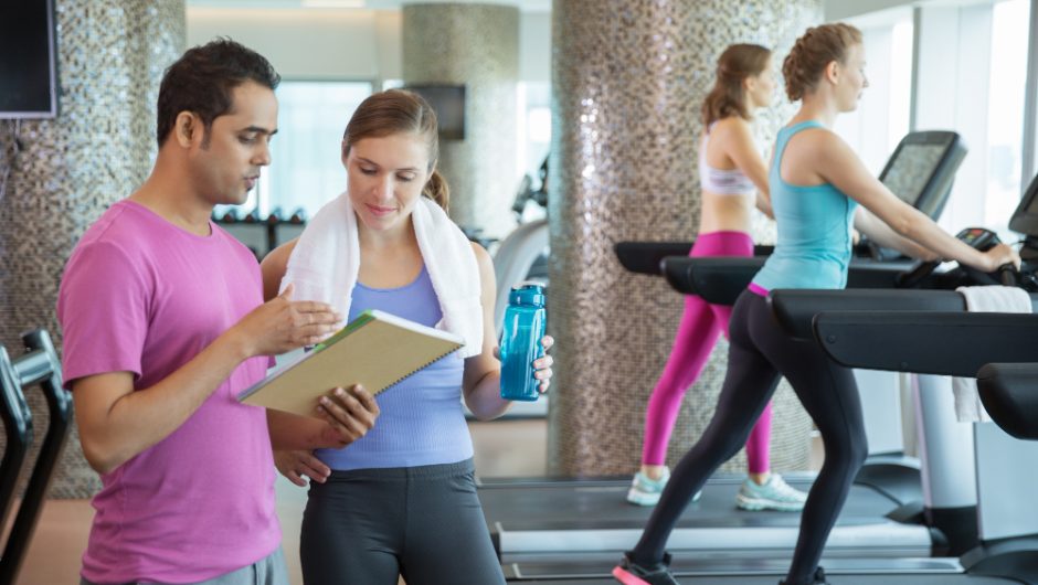 Ghid pentru antrenamente cardio pe bandă