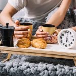 5 rutine de dimineață ale oamenilor echilibrați