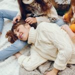 Sfaturi pentru purtarea hainelor din materiale naturale în sezonul cald