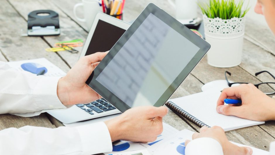 Convențiile de denumire a fișierelor: metoda simplă care previne haosul digital